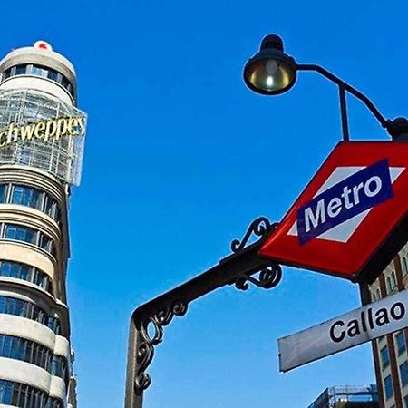Apartamento Sotano En Gran Via Madrid Exteriör bild