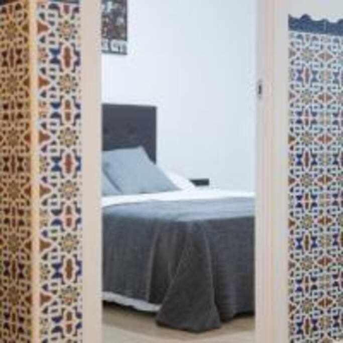 Apartamento Sotano En Gran Via Madrid Exteriör bild