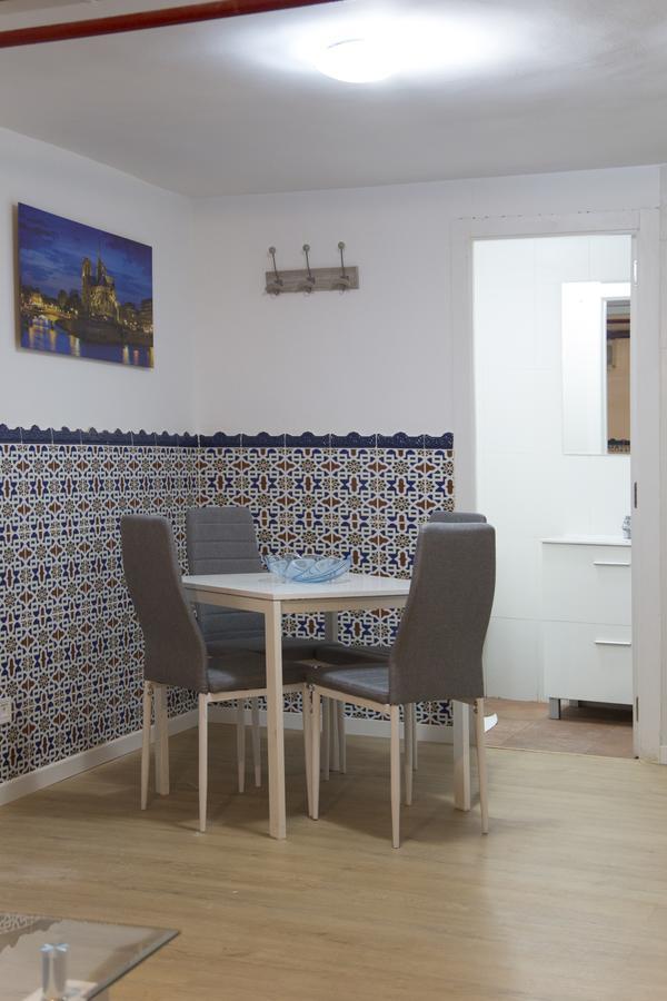 Apartamento Sotano En Gran Via Madrid Exteriör bild